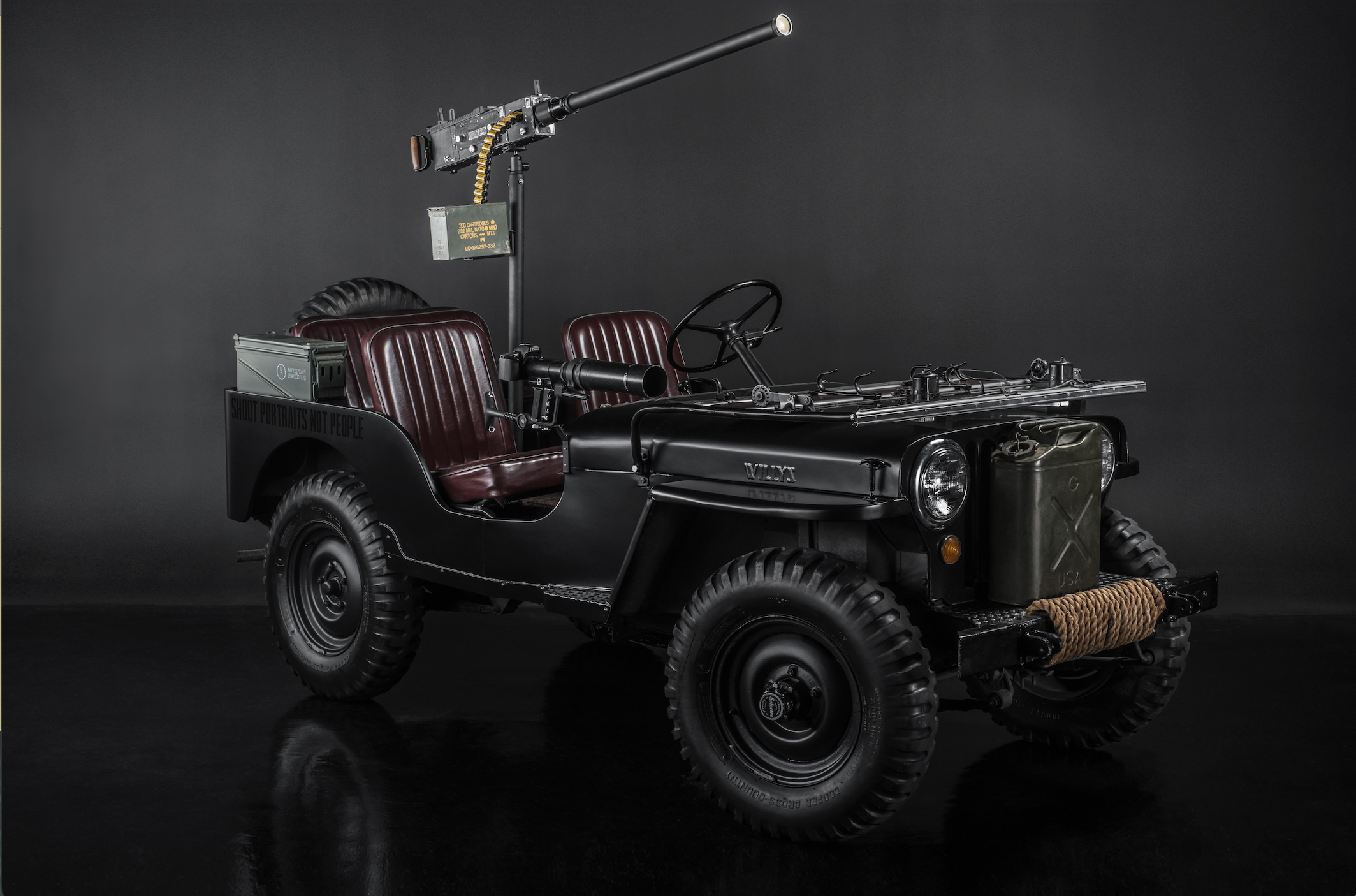 GUN #012 + JEEP SCULPTURE